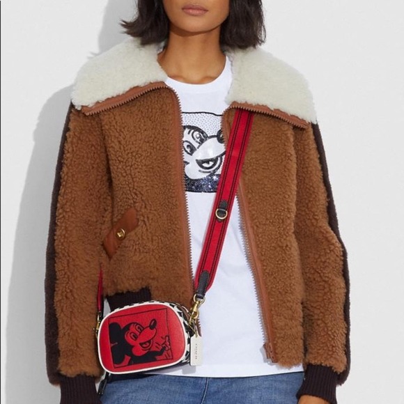 NWT💃Coach Disney Mickey Mouse Camera Crossbody/Pebble Leather/ Red-White - Picture 5 of 9